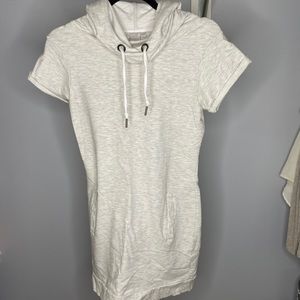 Hooded casual dress